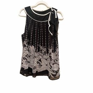 Black and tan gathered Sleeveless Blouse with glamorous bow on the Bib Collar